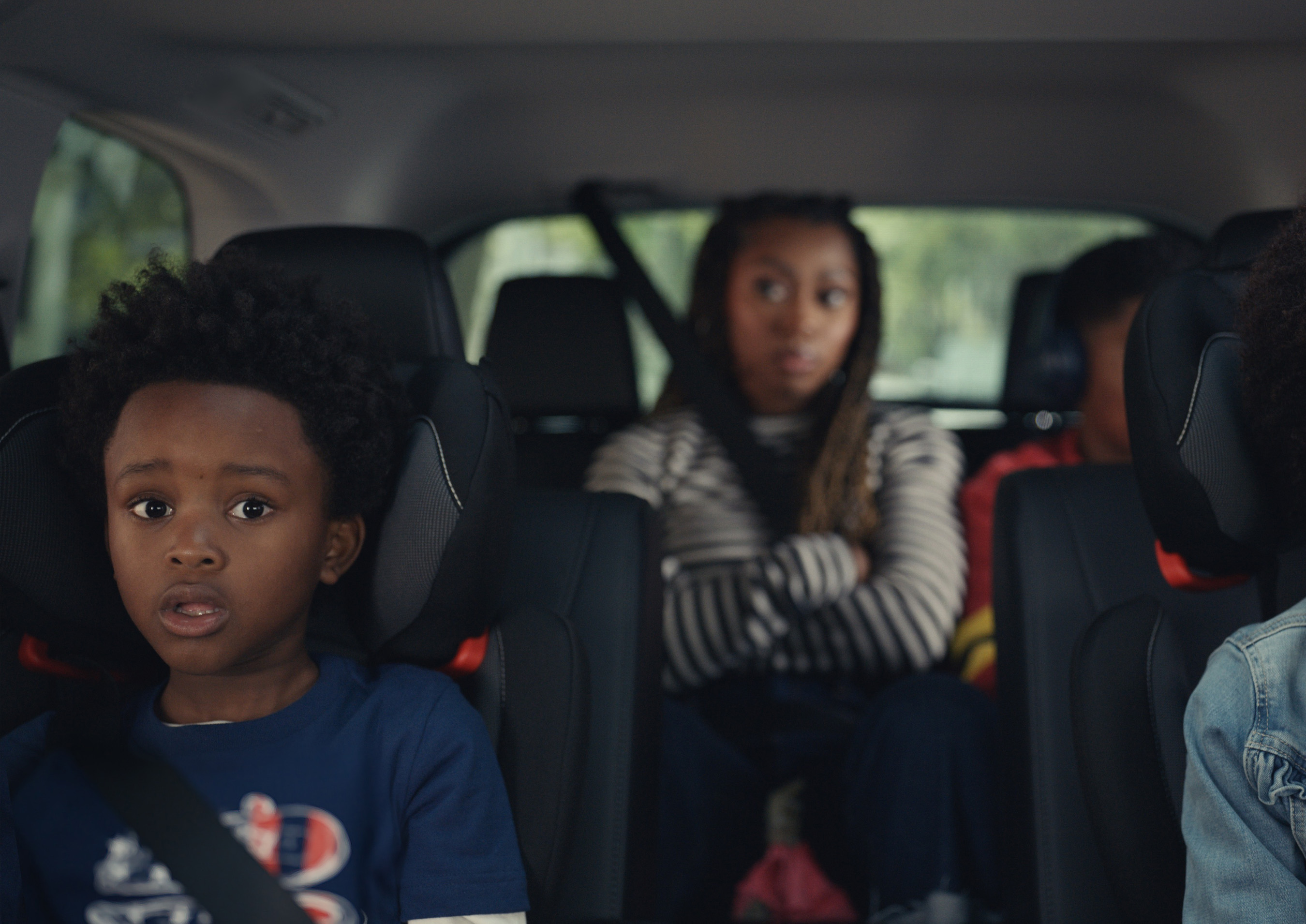 Burrell Communications creó el anuncio "Back There", dirigido por el reconocido director Kenya Barris, como parte de la campaña de Toyota para la Grand Highlander 2024.