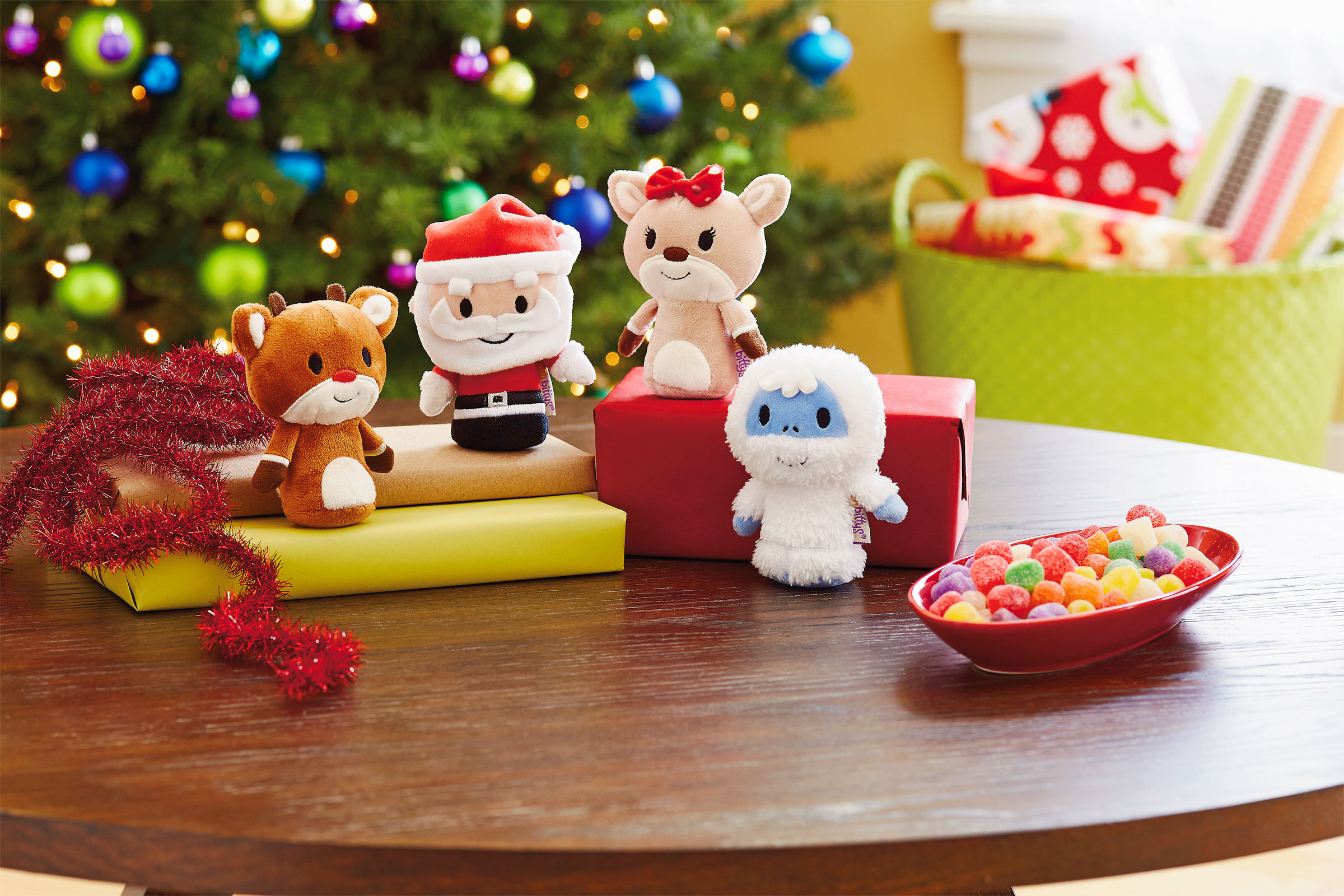 hallmark store itty bittys