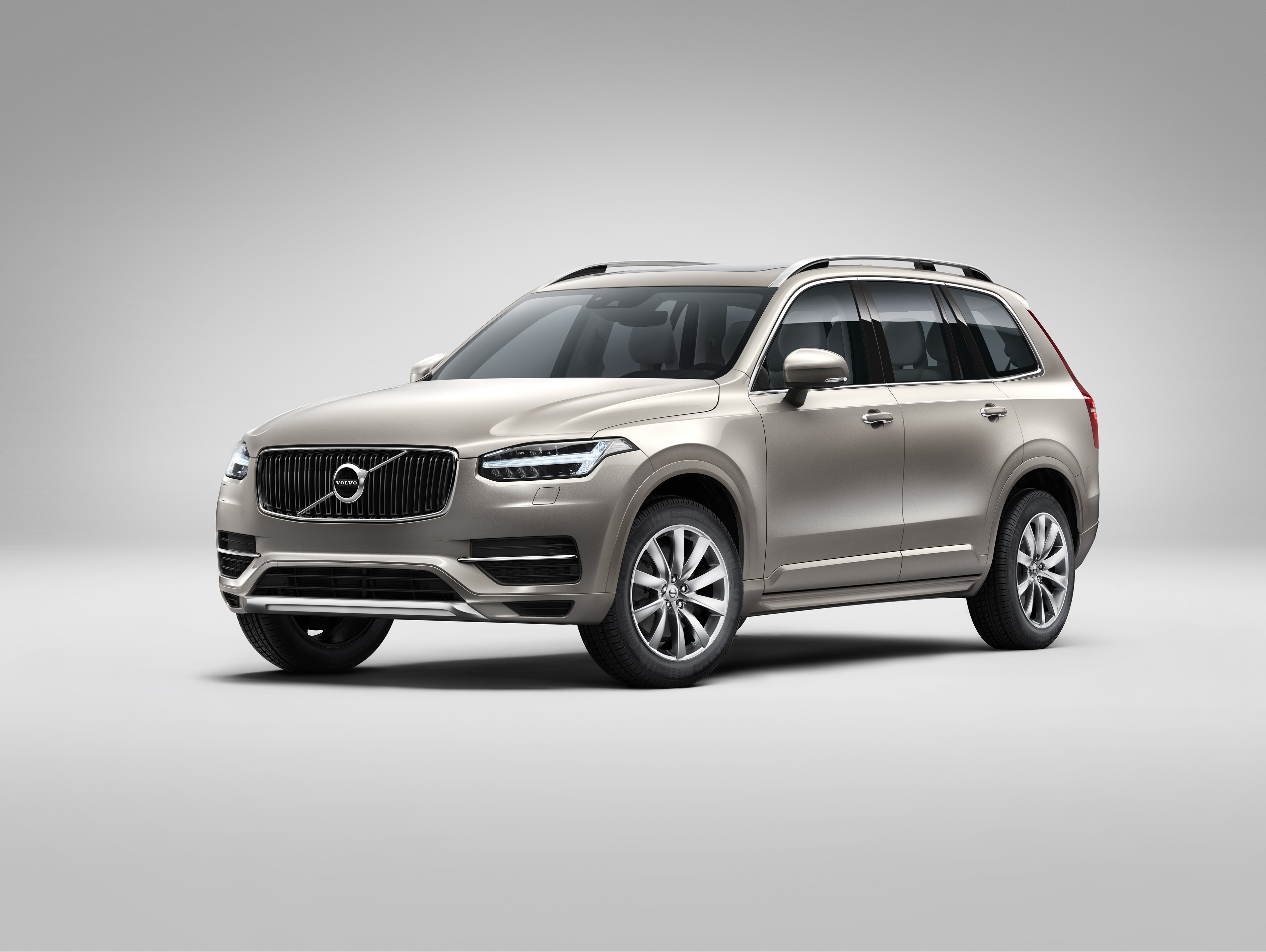 Volvo xc90 консоль